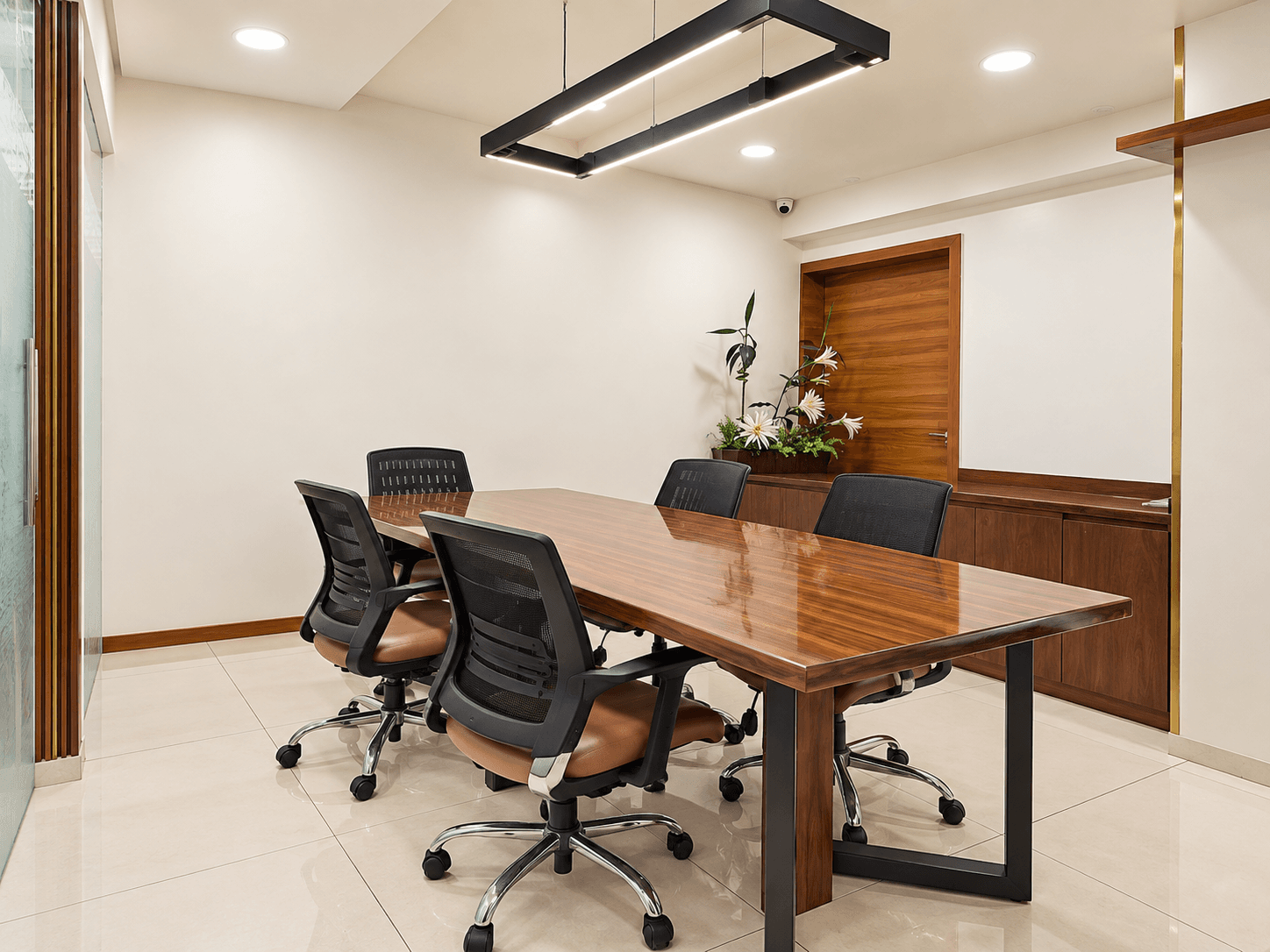 Iscon Emporio