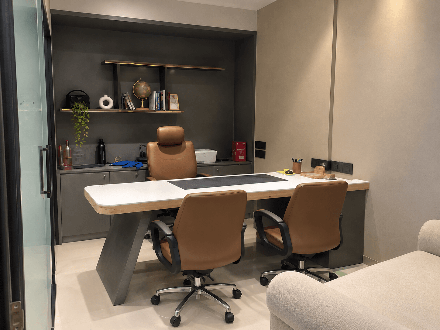 Solaris Business Hub